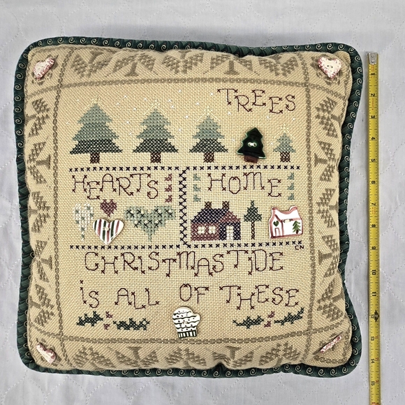 Vtg Handmade Christmas Crosstitched Folk Art Throw Pillow Ceramic Ornaments EUC - Picture 10 of 15